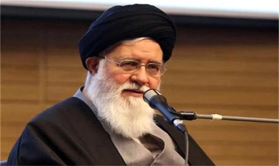 روزنامه هم میهن: آقای علم الهدی، روحانیت را همان گونه معرفی می‌کند که ضدانقلاب می خواهد